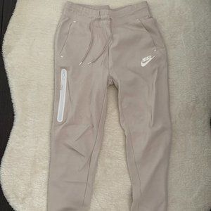 NIKE TECH FLEECE SWEATPANTS